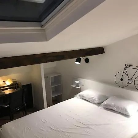 Διαμέρισμα Atypique Et Merveilleuse Petite Maison En Plein Coeur De Nice, A Proximite De La Et Des Plages