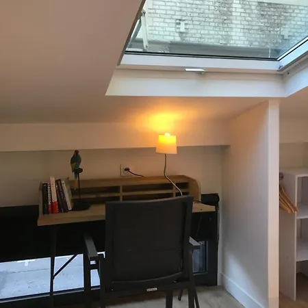 Atypique Et Merveilleuse Petite Maison En Plein Coeur De Nice, A Proximite De La Et Des Plages *