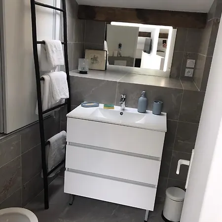 아파트 Atypique Et Merveilleuse Petite Maison En Plein Coeur De Nice, A Proximite De La Et Des Plages 니스