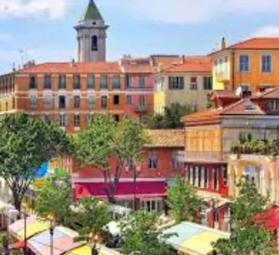 Atypique Et Merveilleuse Petite Maison En Plein Cœur De Nice, à Proximité De La Et Des Plages