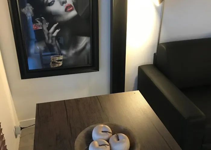 Atypique Et Merveilleuse Petite Maison En Plein Cœur De Nice, à Proximité De La Et Des Plages * Nice